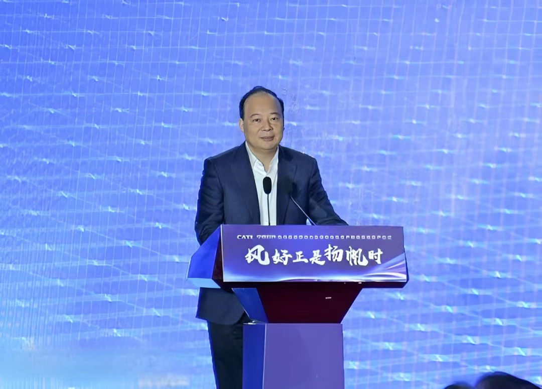 02-配文插图-PA董事长、总经理曾毓群发表致辞.png